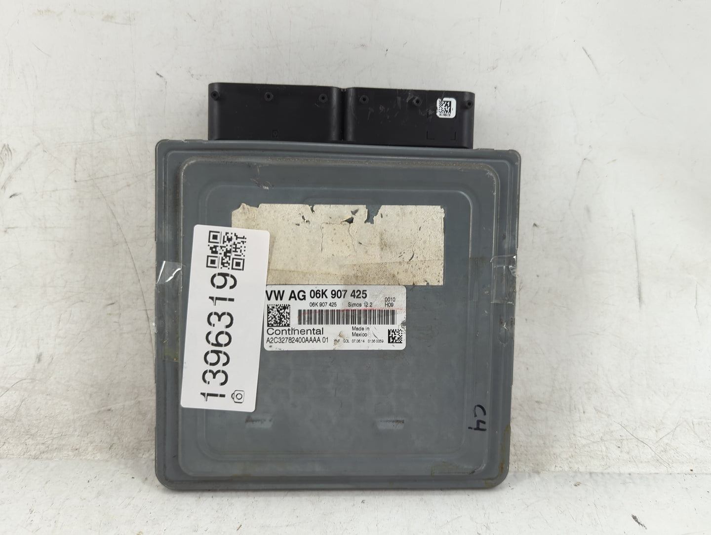 2014 Volkswagen Jetta PCM Engine Control Computer ECU ECM PCU OEM P/N:06K 907 425 Fits OEM Used Auto Parts - Oemusedautopart