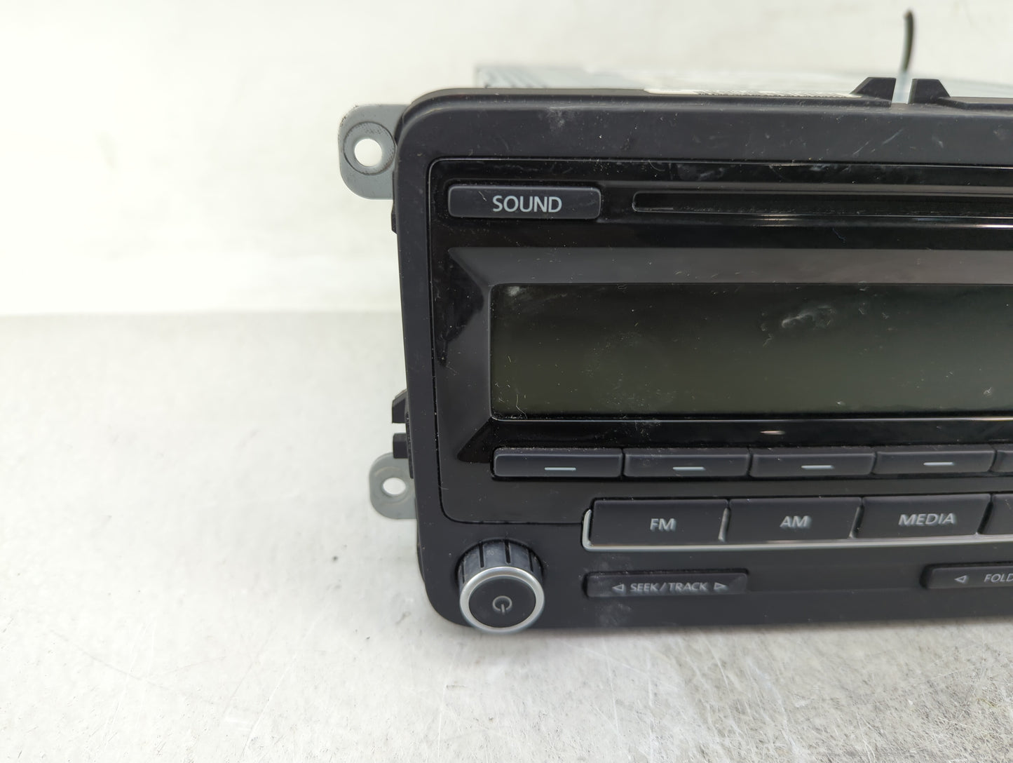 2011-2014 Volkswagen Jetta Radio AM FM Cd Player Receiver Replacement P/N:28352655 1K0 035 164 D Fits OEM Used Auto Parts - 