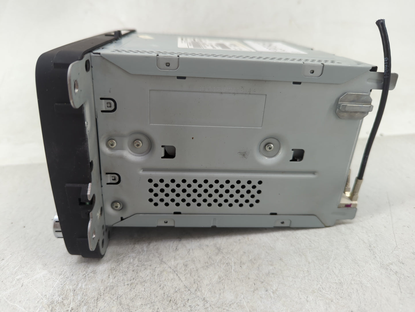 2011-2014 Volkswagen Jetta Radio AM FM Cd Player Receiver Replacement P/N:28352655 1K0 035 164 D Fits OEM Used Auto Parts - 