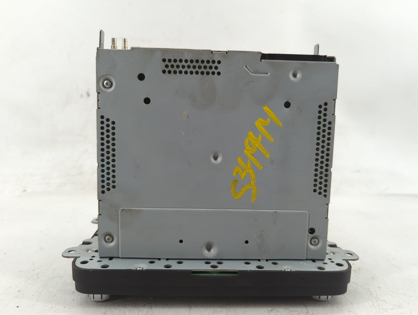 2012-2017 Volkswagen Jetta Radio AM FM Cd Player Receiver Replacement P/N:1K0 035 164 F Fits Fits 2012 2013 2014 2015 2016 2