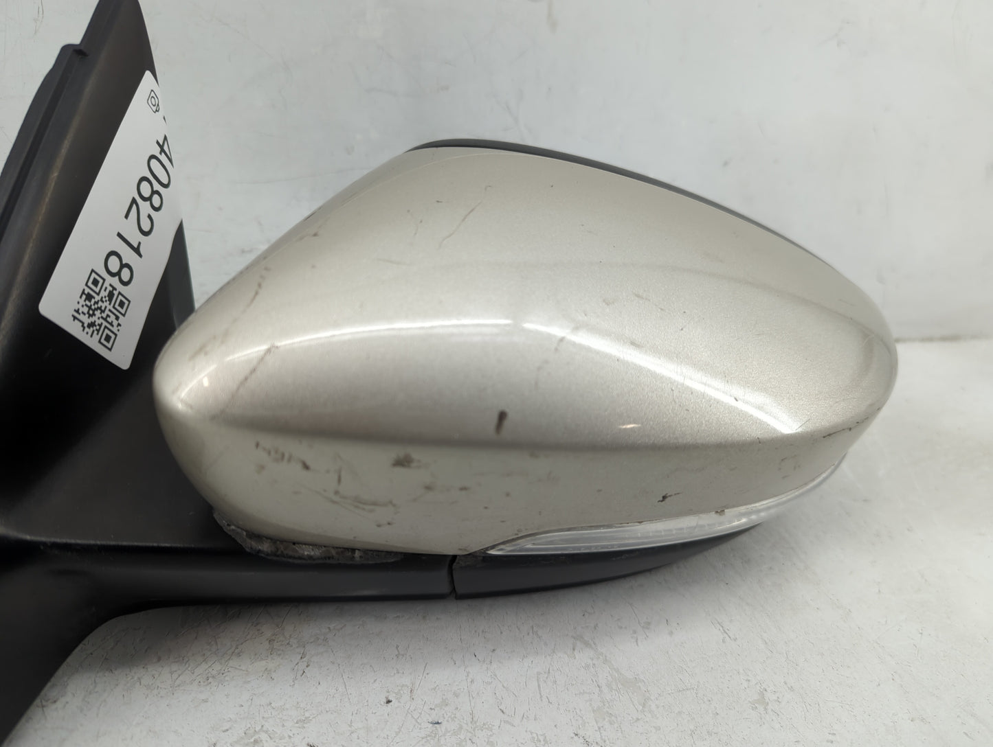 2011-2016 Volkswagen Jetta Driver Side View Mirror - Left Door Mirror OEM Used - Oemusedautoparts1.com