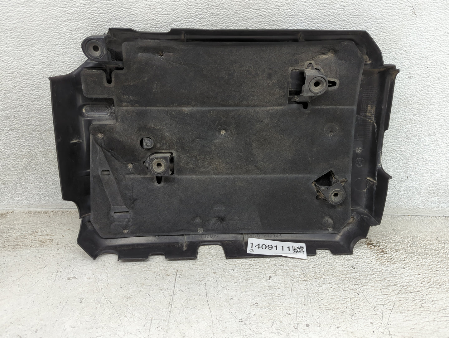 2014 Volkswagen Jetta Engine Cover - Oemusedautoparts1.com