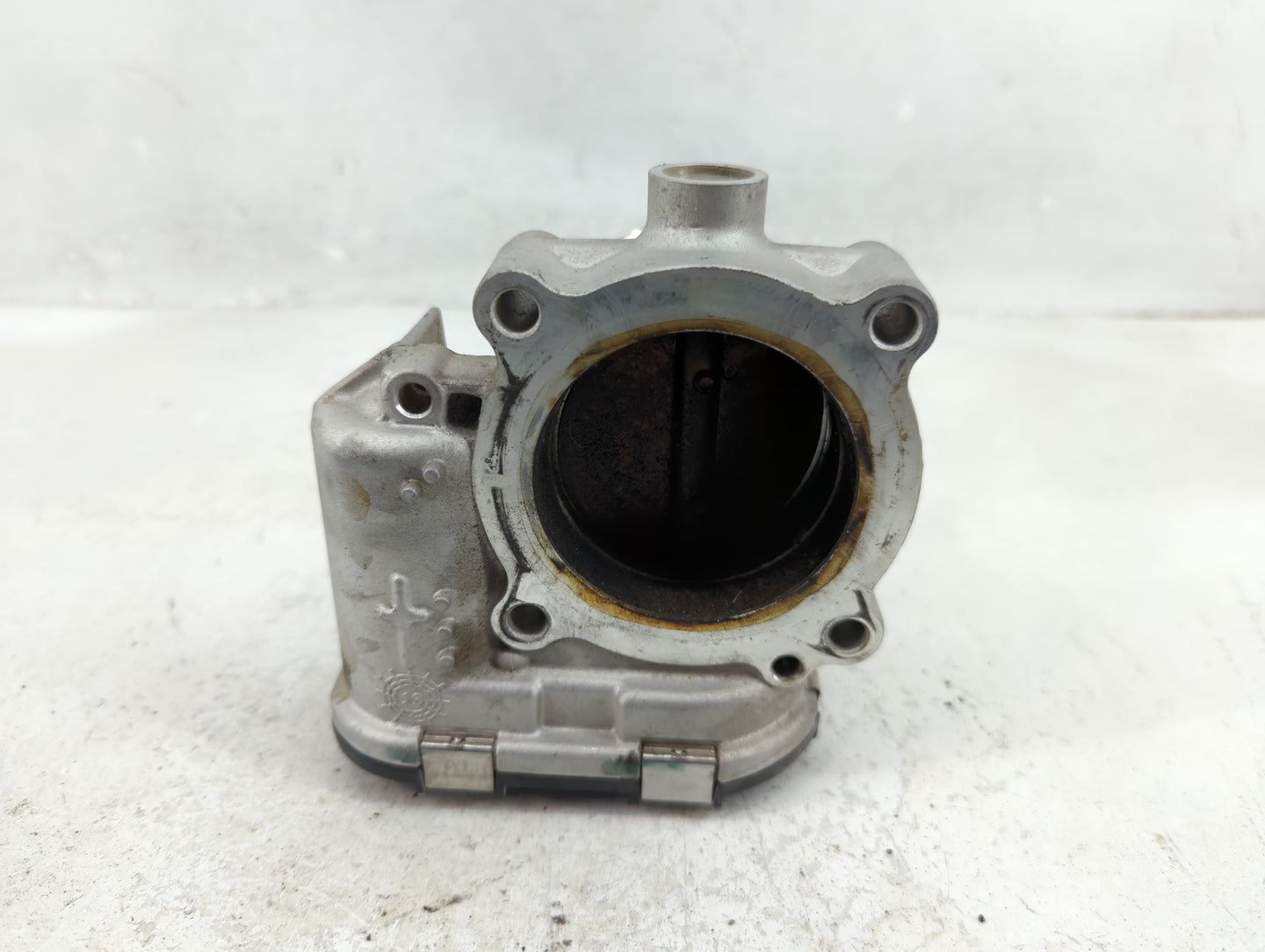 2014-2017 Volkswagen Jetta Throttle Body P/N:06K133062D Fits Fits 2014 2015 2016 2017 OEM Used Auto Parts - Oemusedautoparts