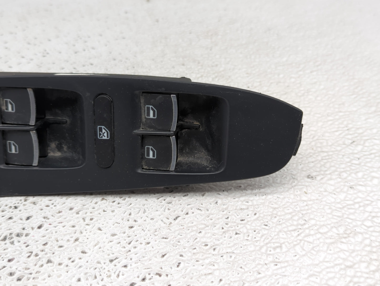 2011-2018 Volkswagen Jetta Master Power Window Switch Replacement Driver Side Left P/N:5C7867255CD Fits OEM Used Auto Parts 
