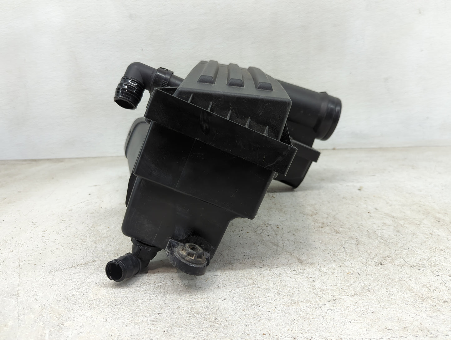 2013-2018 Volkswagen Jetta Air Cleaner Intake-duct Hose Tube - Oemusedautoparts1.com