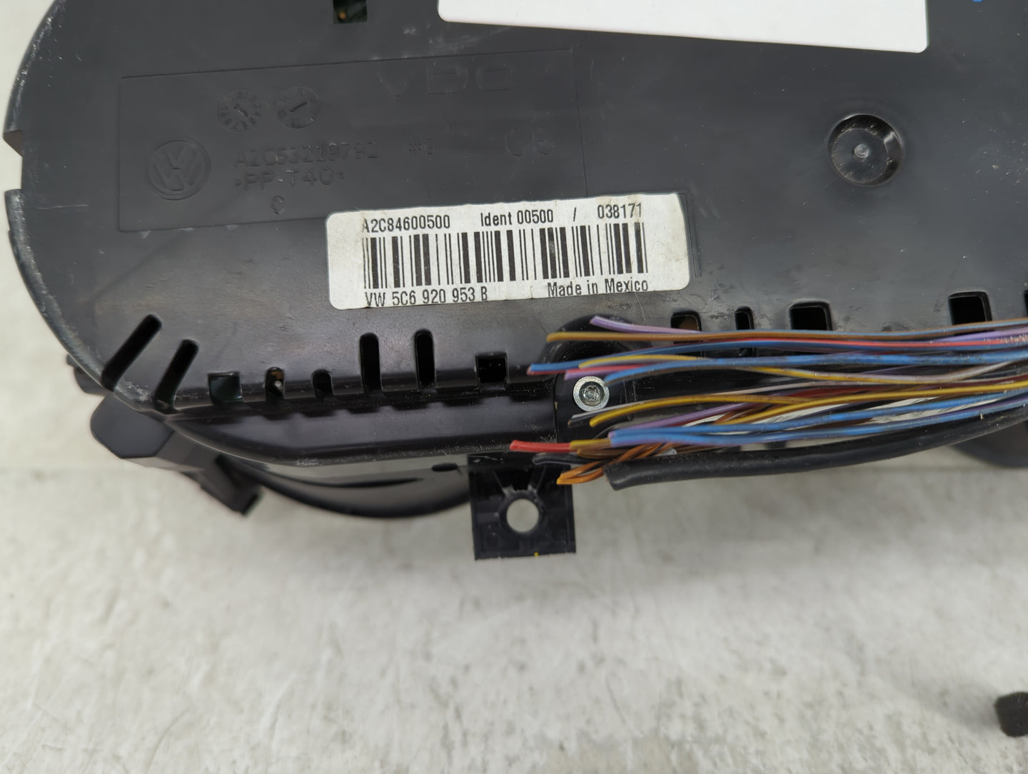 2014 Volkswagen Jetta Instrument Cluster Speedometer Gauges P/N:A2C84600500 5C6 920 953 B Fits OEM Used Auto Parts - Oemused