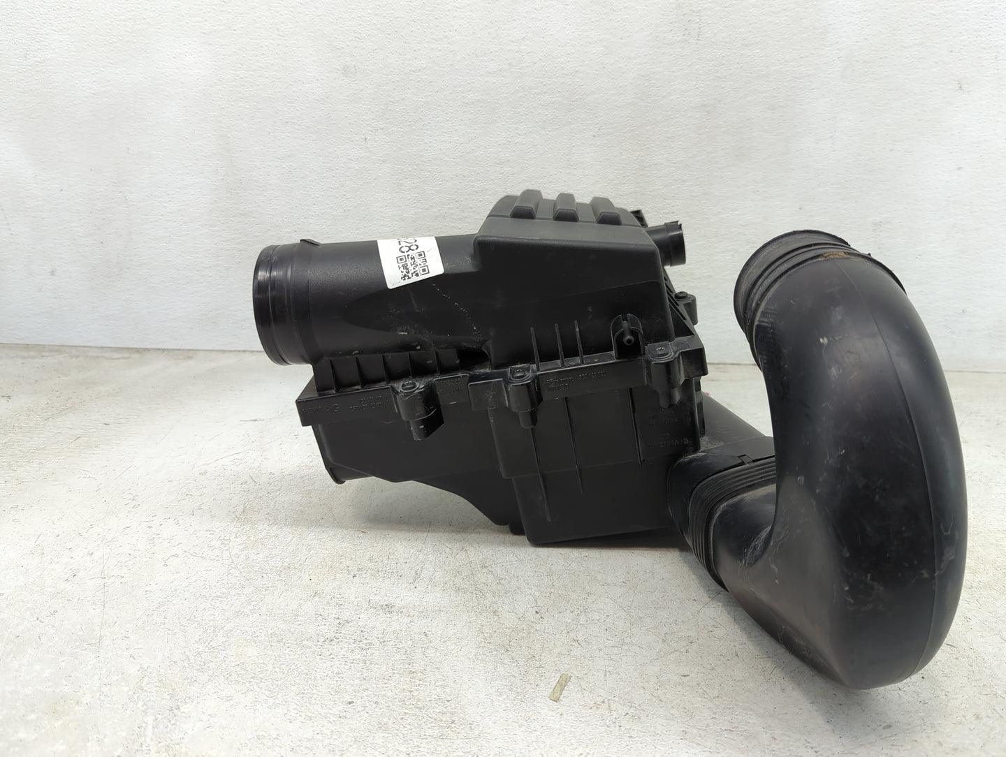 2013-2018 Volkswagen Jetta Air Cleaner Intake-duct Hose Tube - Oemusedautoparts1.com