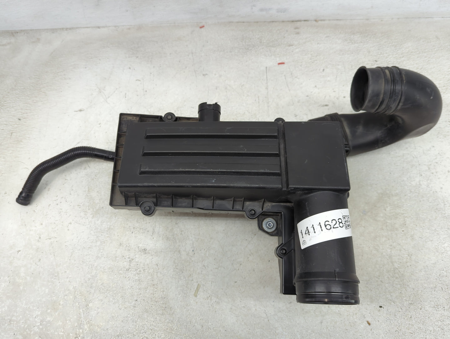 2013-2018 Volkswagen Jetta Air Cleaner Intake-duct Hose Tube - Oemusedautoparts1.com