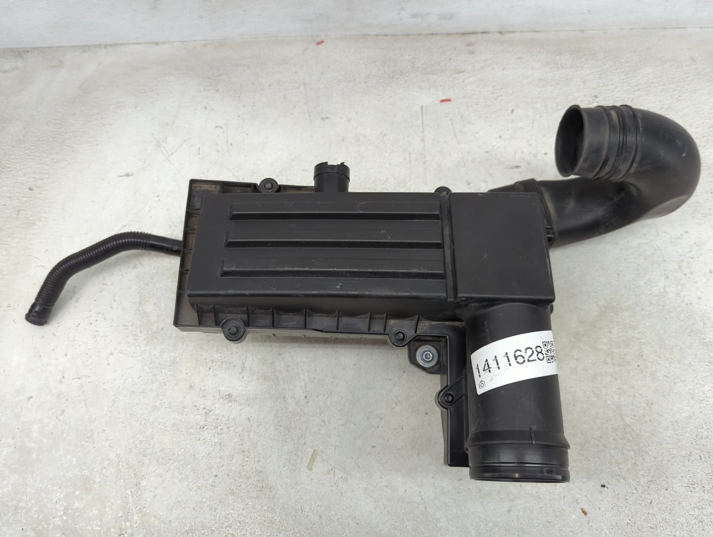2013-2018 Volkswagen Jetta Air Cleaner Intake-duct Hose Tube - Oemusedautoparts1.com