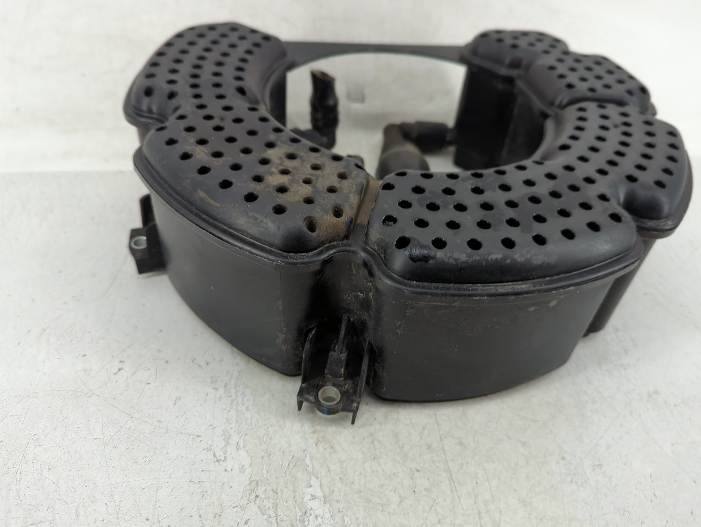 2014 Volkswagen Jetta Fuel Vapor Charcoal Canister - Oemusedautoparts1.com