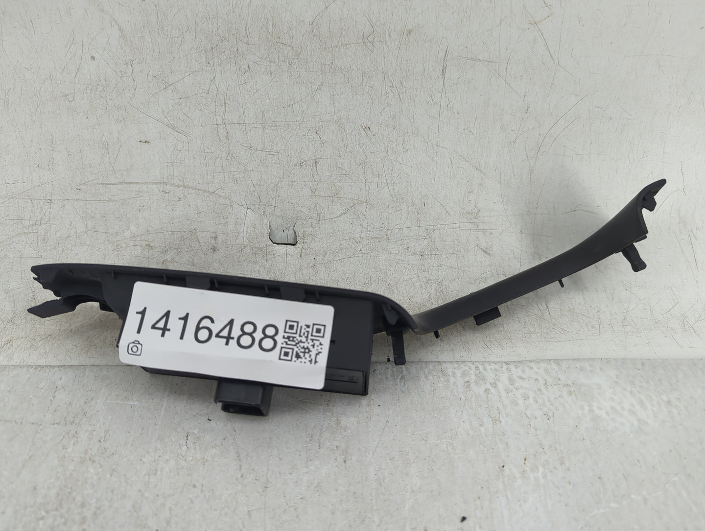 2014 Volkswagen Jetta Master Power Window Switch Replacement Driver Side Left Fits OEM Used Auto Parts - Oemusedautoparts1.c