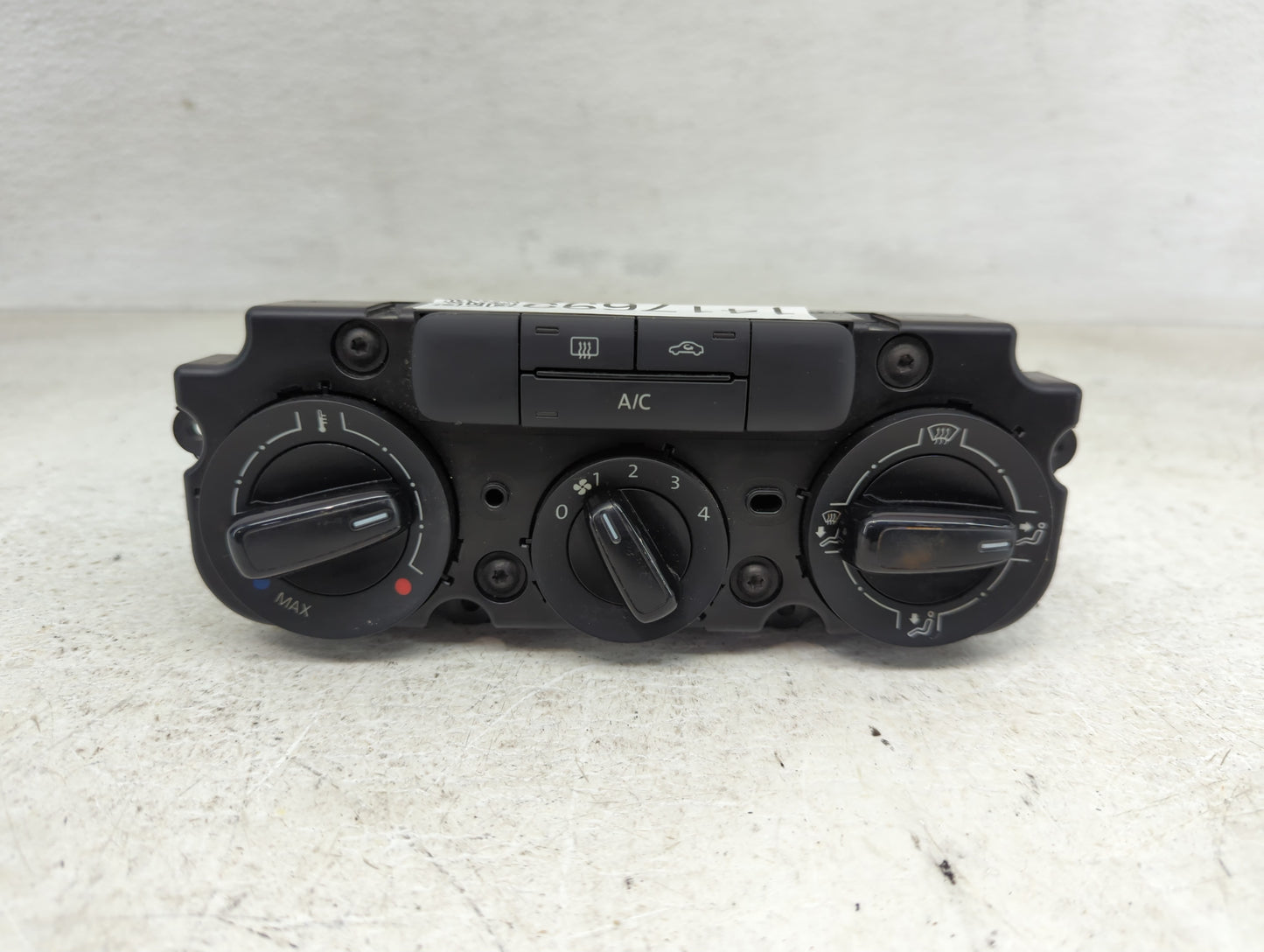 2011-2014 Volkswagen Jetta Climate Control Module Temperature AC/Heater Replacement Fits Fits 2011 2012 2013 2014 OEM Used A