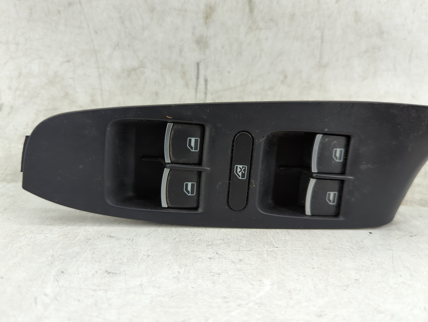 2014 Volkswagen Jetta Master Power Window Switch Replacement Driver Side Left P/N:T0514287 Fits OEM Used Auto Parts - Oemuse