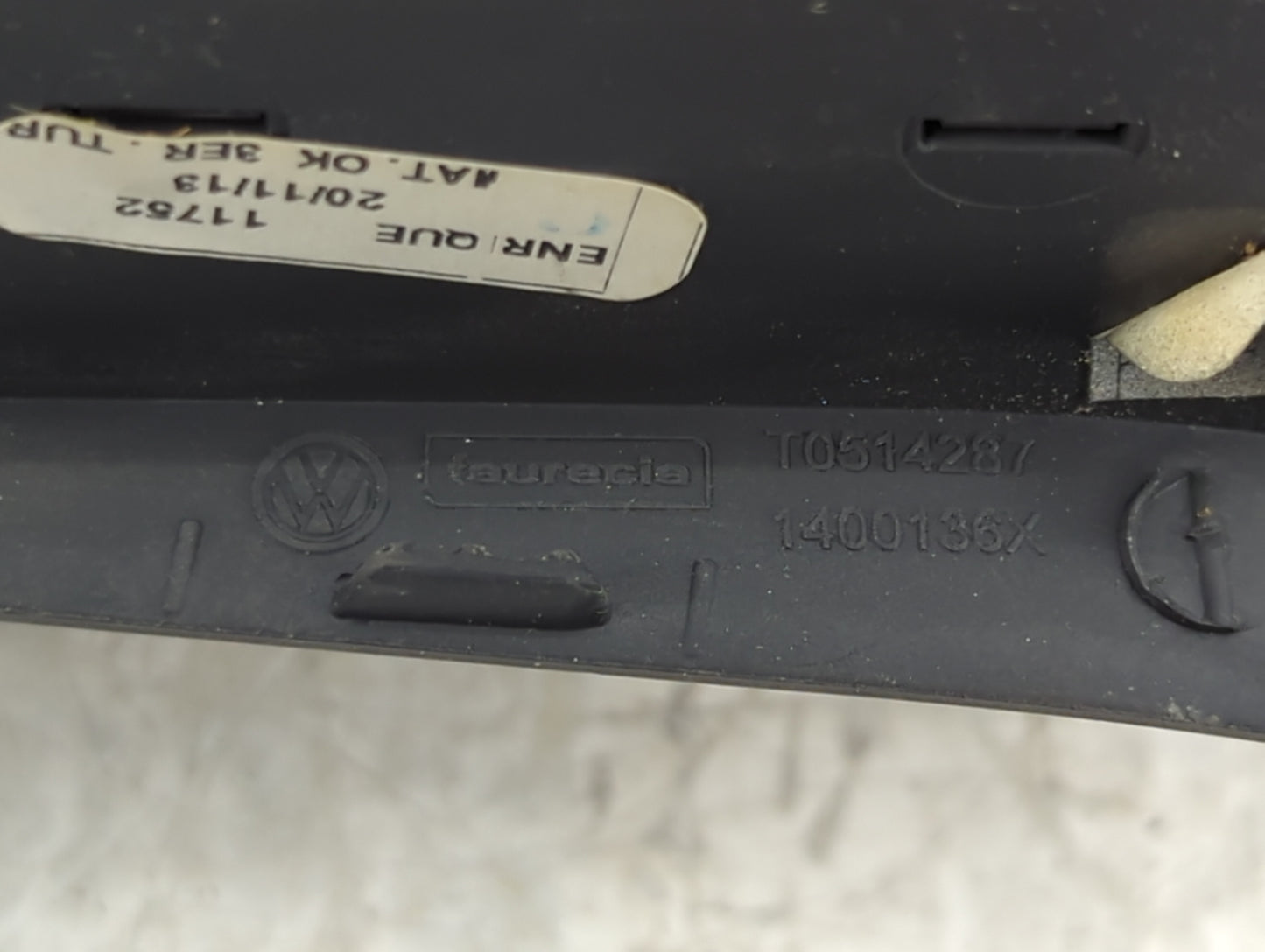 2014 Volkswagen Jetta Master Power Window Switch Replacement Driver Side Left P/N:T0514287 Fits OEM Used Auto Parts - Oemuse