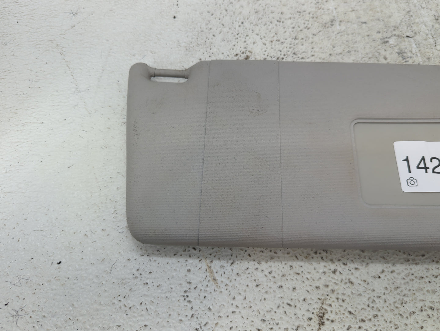 2011-2018 Volkswagen Jetta Sun Visor Shade Replacement Passenger Right Mirror Fits Fits 2011 2012 2013 2014 2015 2016 2017 2