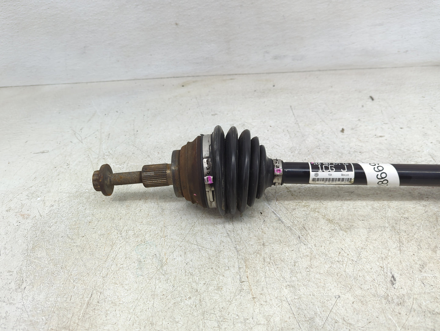2011-2017 Volkswagen Jetta Axle Shaft Front Driver Cv C/v - Oemusedautoparts1.com