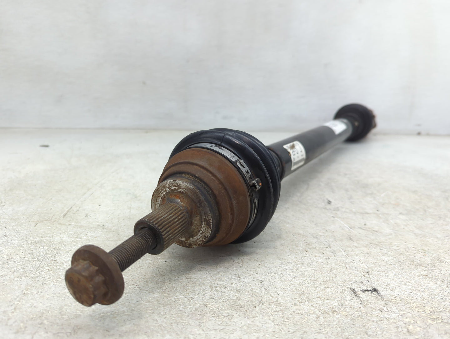 2011-2017 Volkswagen Jetta Axle Shaft Front Passenger Cv C/v - Oemusedautoparts1.com