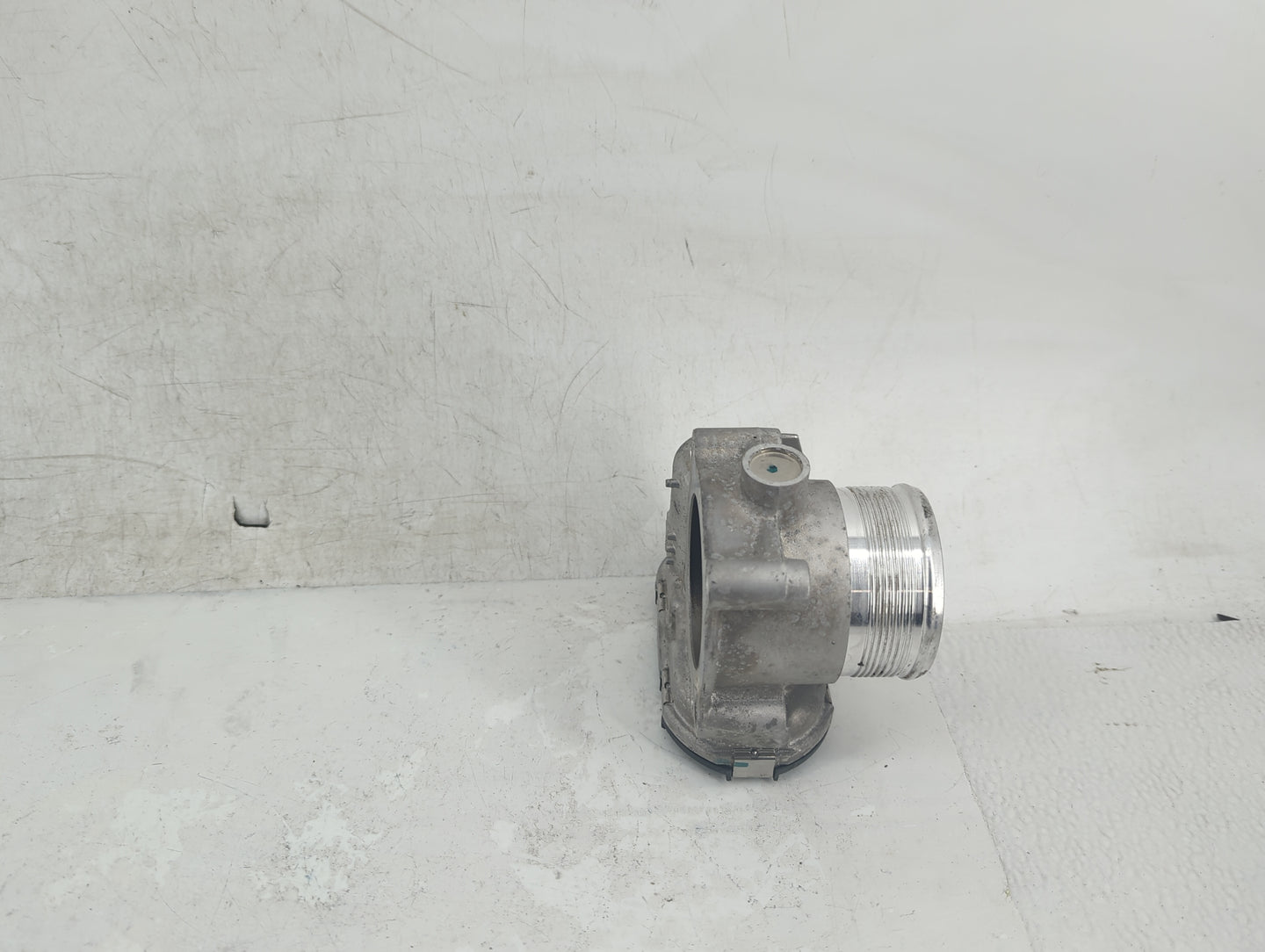 2014-2017 Volkswagen Jetta Throttle Body P/N:06K133062D 0280750588 Fits Fits 2014 2015 2016 2017 OEM Used Auto Parts - Oemus