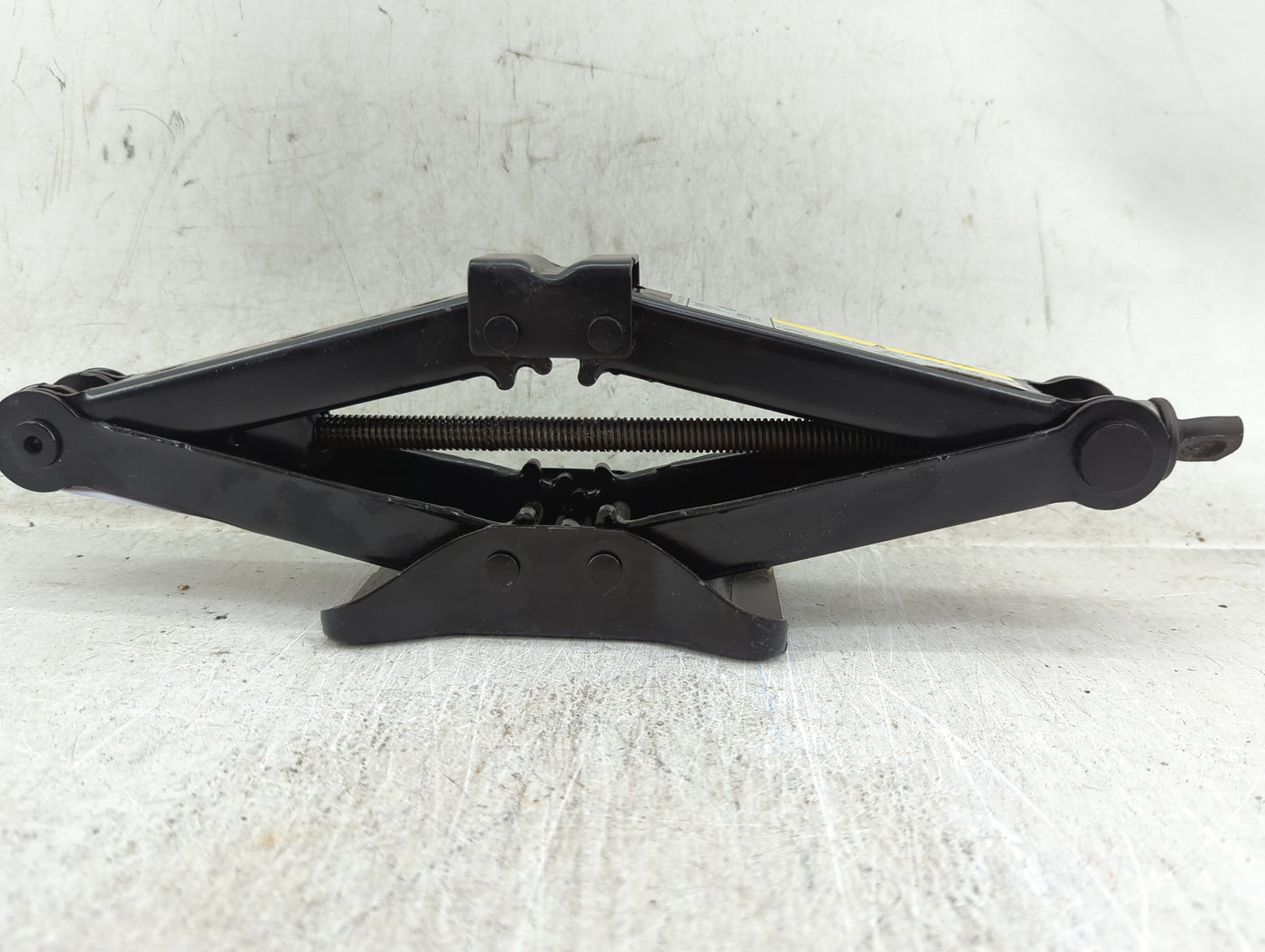 2014 Volkswagen Jetta Spare Scissor Car Jack - Oemusedautoparts1.com