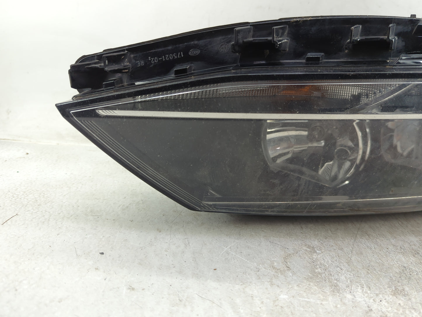 2011-2016 Volkswagen Jetta Passenger Right Oem Head Light Headlight Lamp - Oemusedautoparts1.com