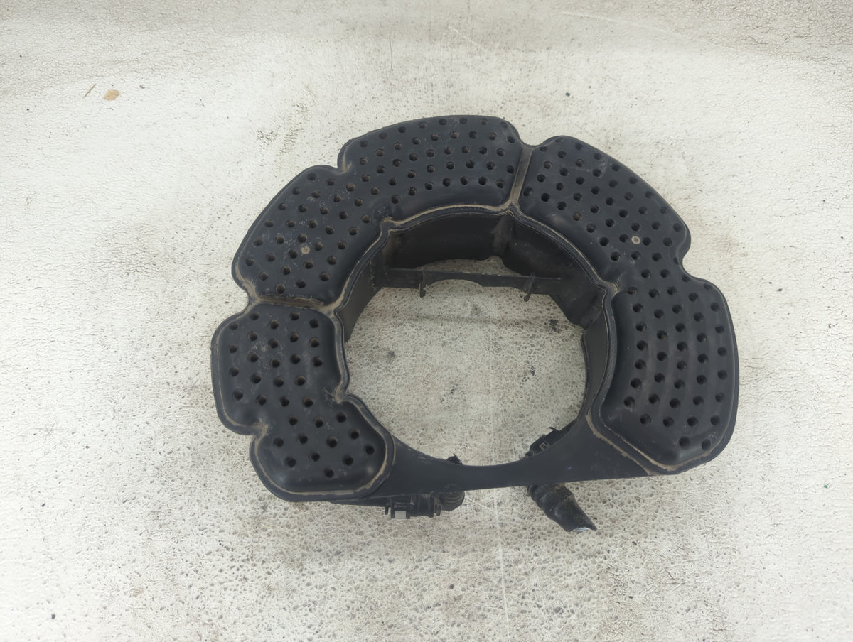 2014 Volkswagen Jetta Fuel Vapor Charcoal Canister 1437112 - Oemusedautoparts1.com