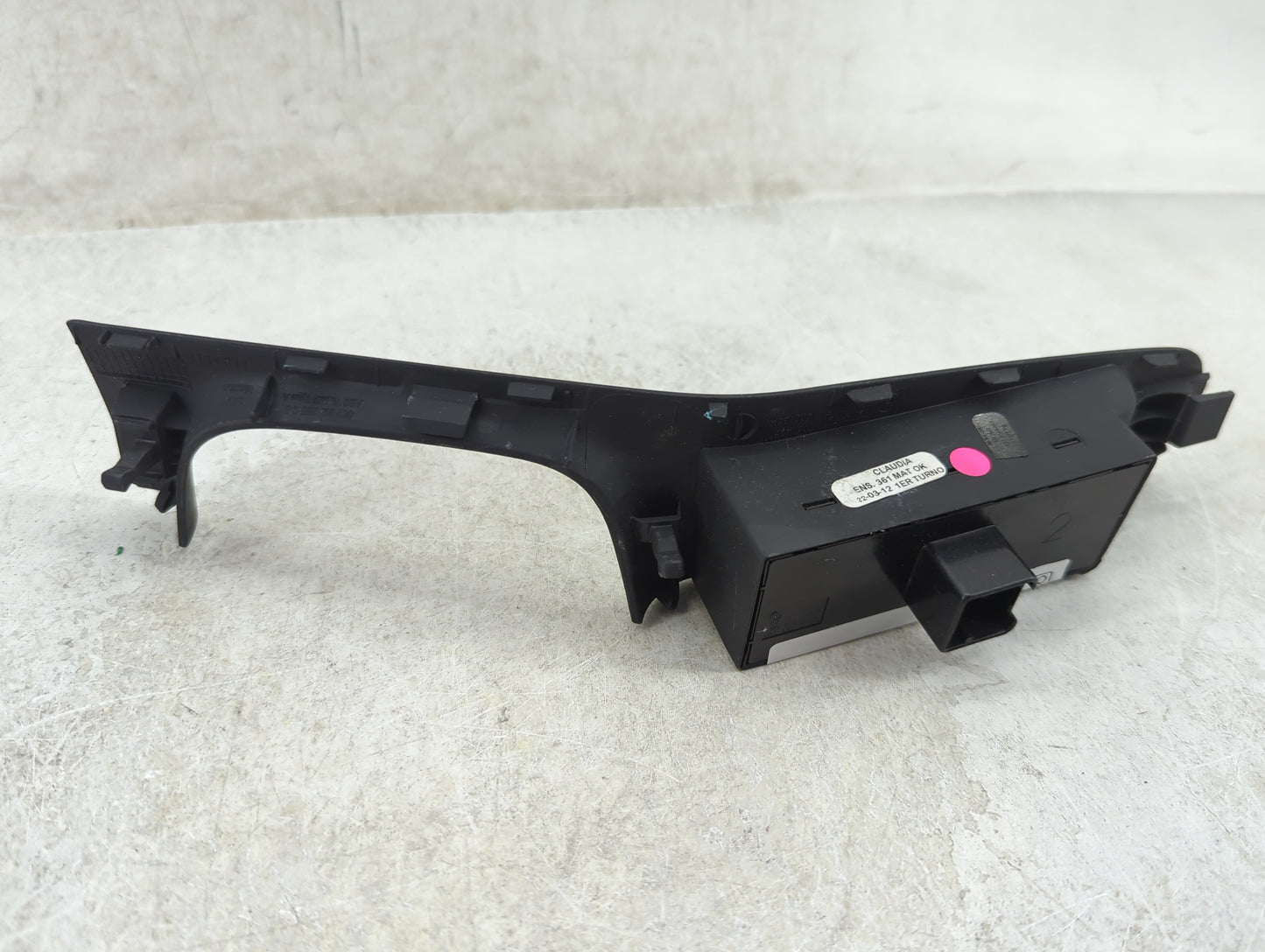 2011-2018 Volkswagen Jetta Master Power Window Switch Replacement Driver Side Left Fits OEM Used Auto Parts - Oemusedautopar