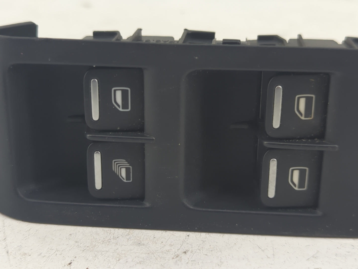2005-2018 Volkswagen Jetta Master Power Window Switch Replacement Driver Side Left P/N:1K4959857 1K4959858 Fits OEM Used Aut