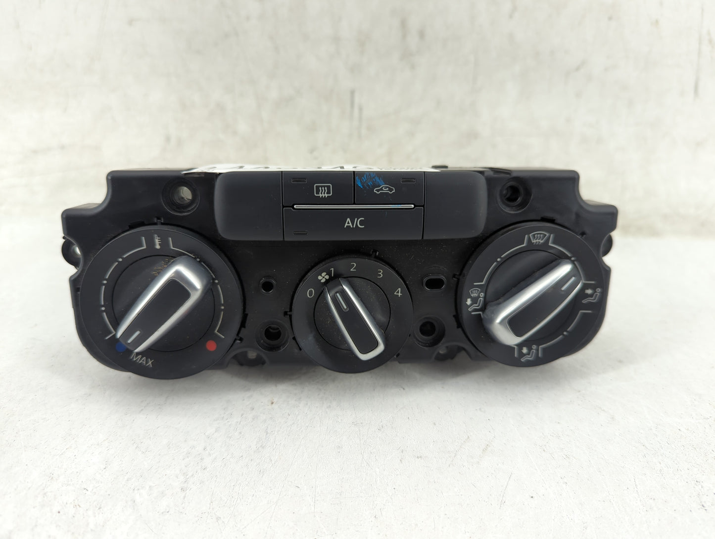2011-2014 Volkswagen Jetta Climate Control Module Temperature AC/Heater Replacement P/N:5C0820047CT 90151-904/0009 Fits OEM 