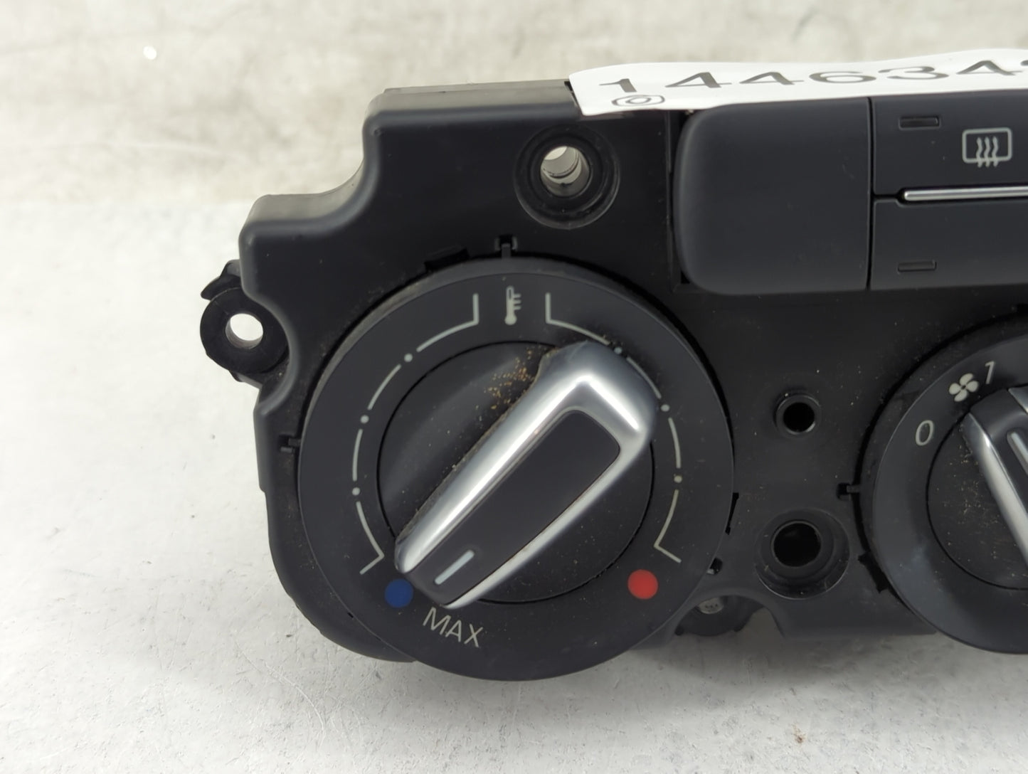 2011-2014 Volkswagen Jetta Climate Control Module Temperature AC/Heater Replacement P/N:5C0820047CT 90151-904/0009 Fits OEM 