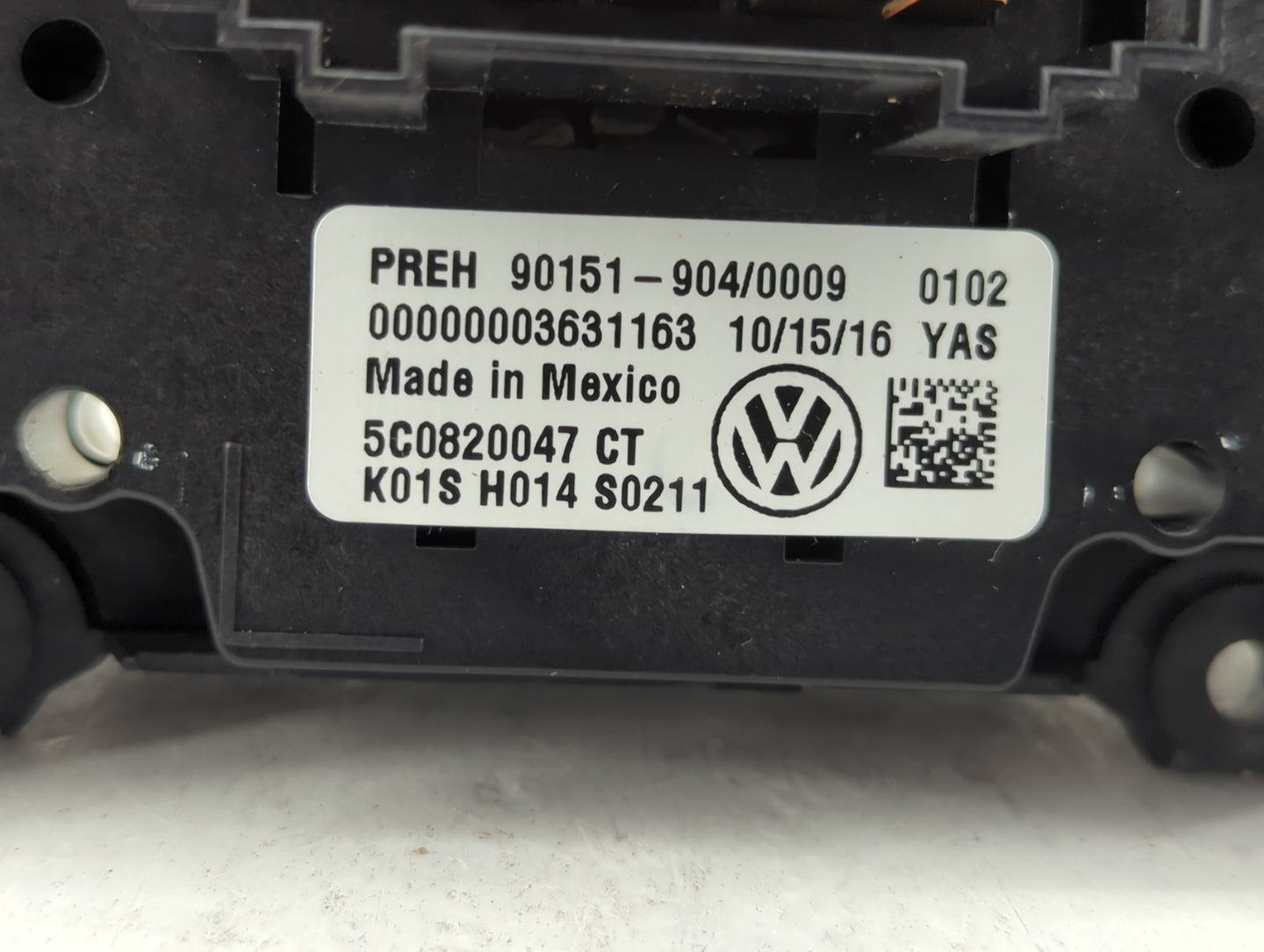 2011-2014 Volkswagen Jetta Climate Control Module Temperature AC/Heater Replacement P/N:5C0820047CT 90151-904/0009 Fits OEM 