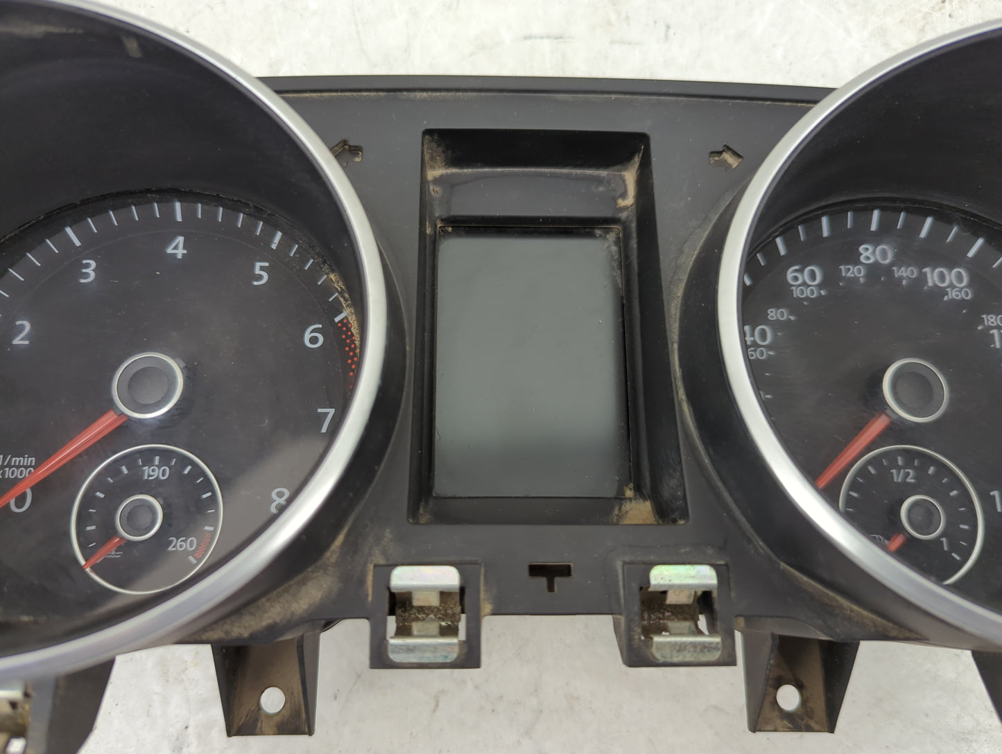 2009-2014 Volkswagen Jetta Instrument Cluster Speedometer Gauges P/N:5K0920973F Fits Fits 2009 2010 2011 2012 2013 2014 OEM 
