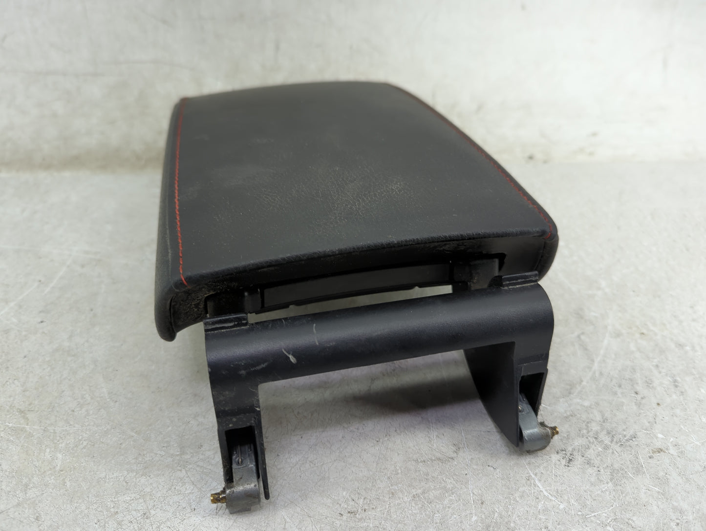2014 Volkswagen Jetta Center Console Armrest Cover Lid Fits OEM Used Auto Parts - Oemusedautoparts1.com