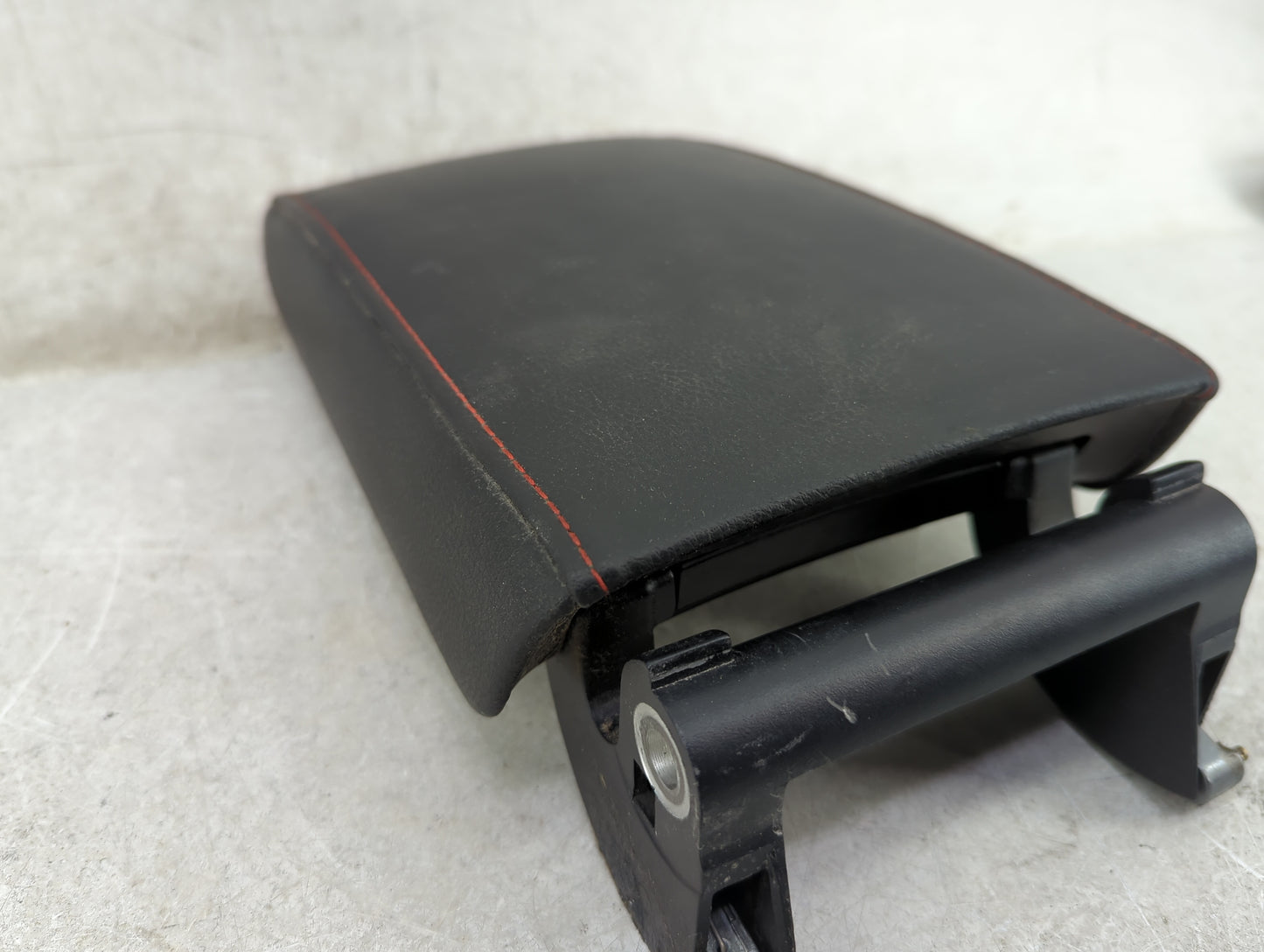 2014 Volkswagen Jetta Center Console Armrest Cover Lid Fits OEM Used Auto Parts - Oemusedautoparts1.com