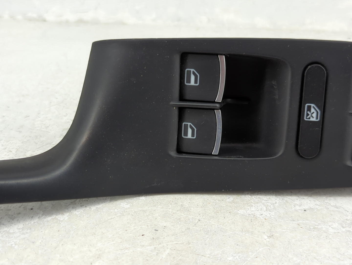 2011-2018 Volkswagen Jetta Master Power Window Switch Replacement Driver Side Left Fits OEM Used Auto Parts - Oemusedautopar