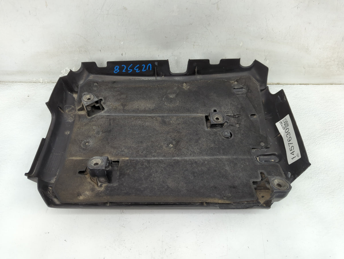 2014 Volkswagen Jetta Engine Cover 1457630 - Oemusedautoparts1.com