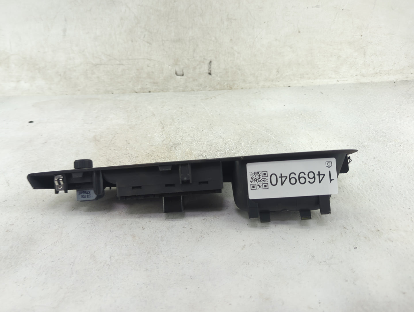 2005-2018 Volkswagen Jetta Master Power Window Switch Replacement Driver Side Left Fits OEM Used Auto Parts - Oemusedautopar