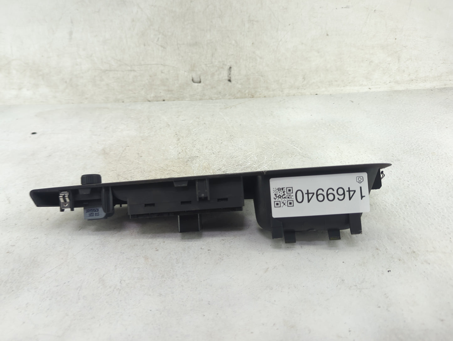 2005-2018 Volkswagen Jetta Master Power Window Switch Replacement Driver Side Left Fits OEM Used Auto Parts - Oemusedautopar