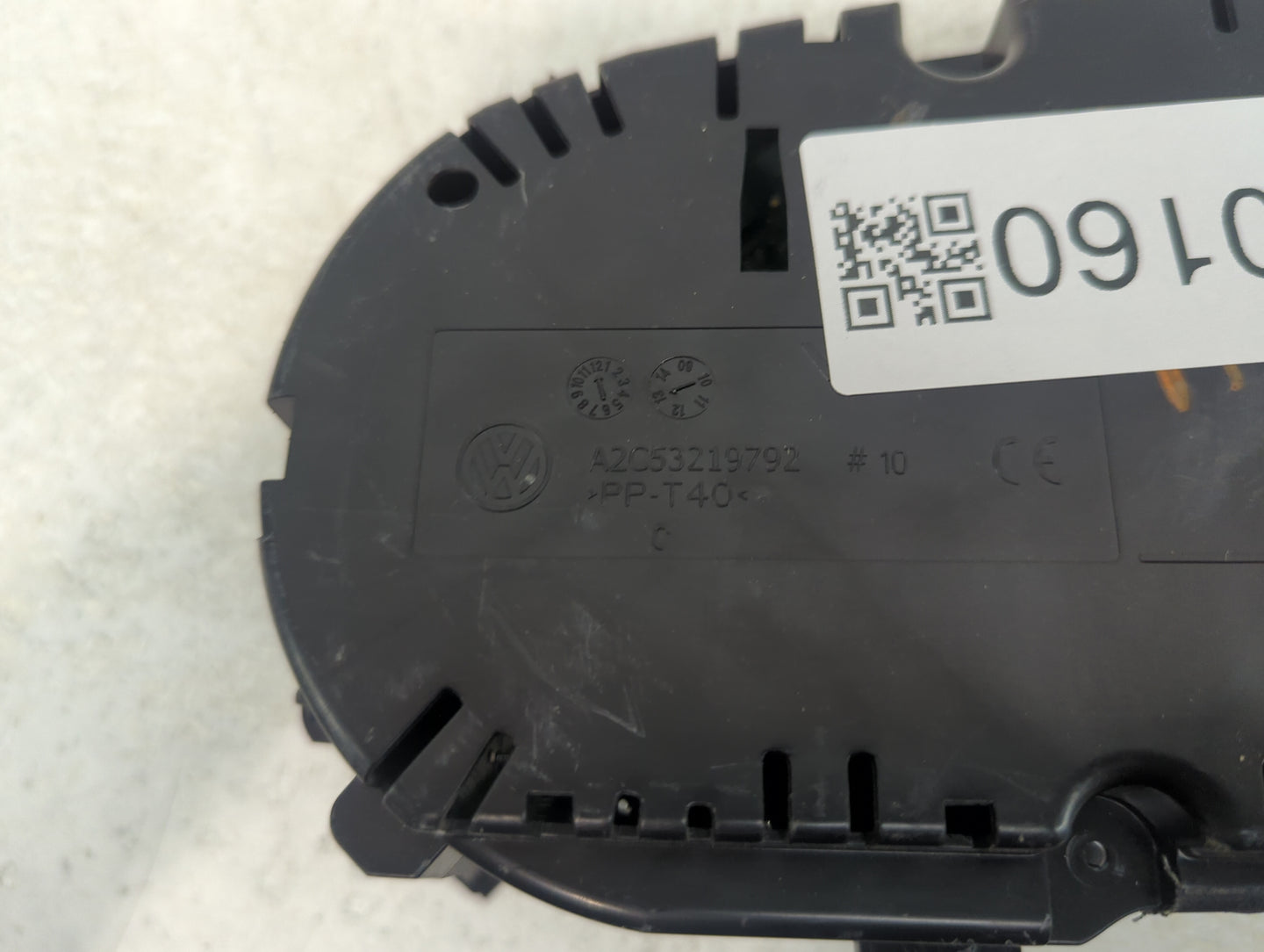 2009-2014 Volkswagen Jetta Instrument Cluster Speedometer Gauges P/N:A2C53219792 Miles:107K Fits OEM Used Auto Parts - Oemus