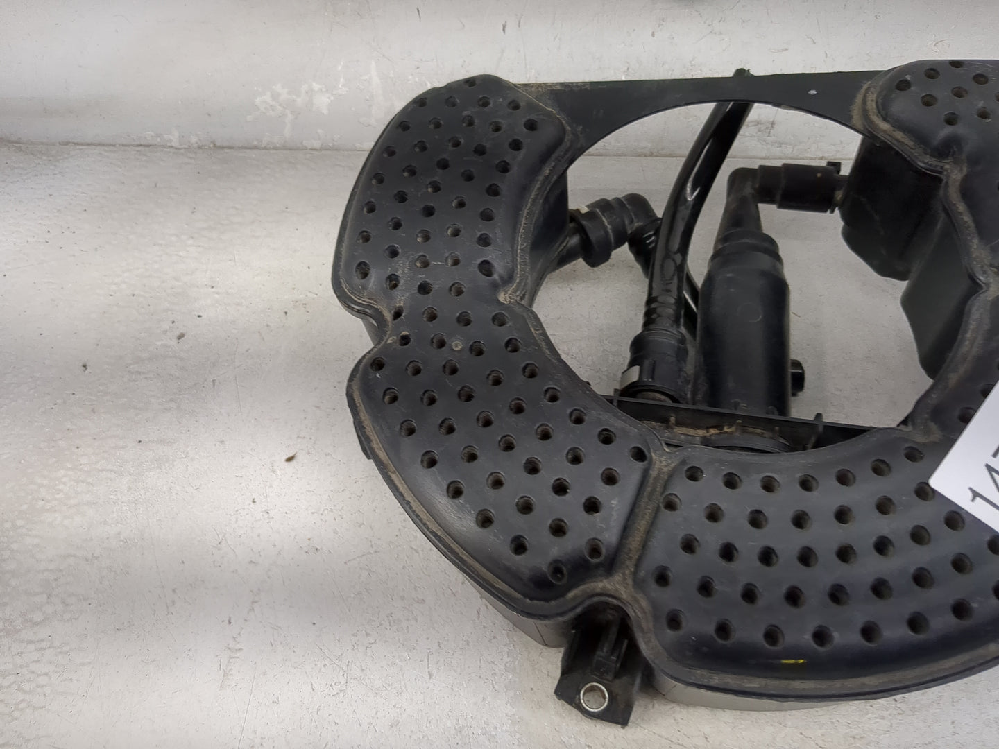 2014 Volkswagen Jetta Fuel Vapor Charcoal Canister 1477189 - Oemusedautoparts1.com