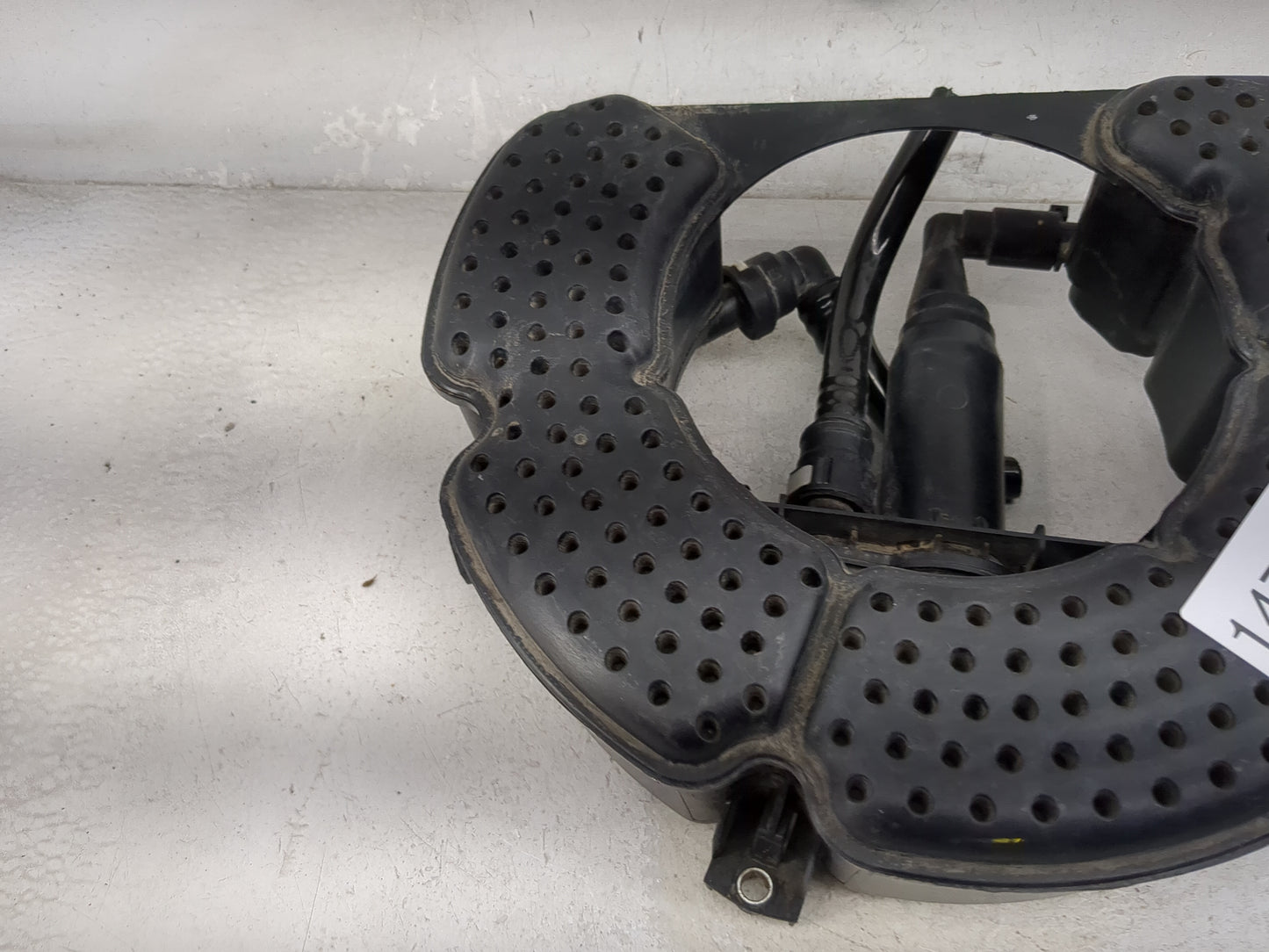 2014 Volkswagen Jetta Fuel Vapor Charcoal Canister 1477189 - Oemusedautoparts1.com