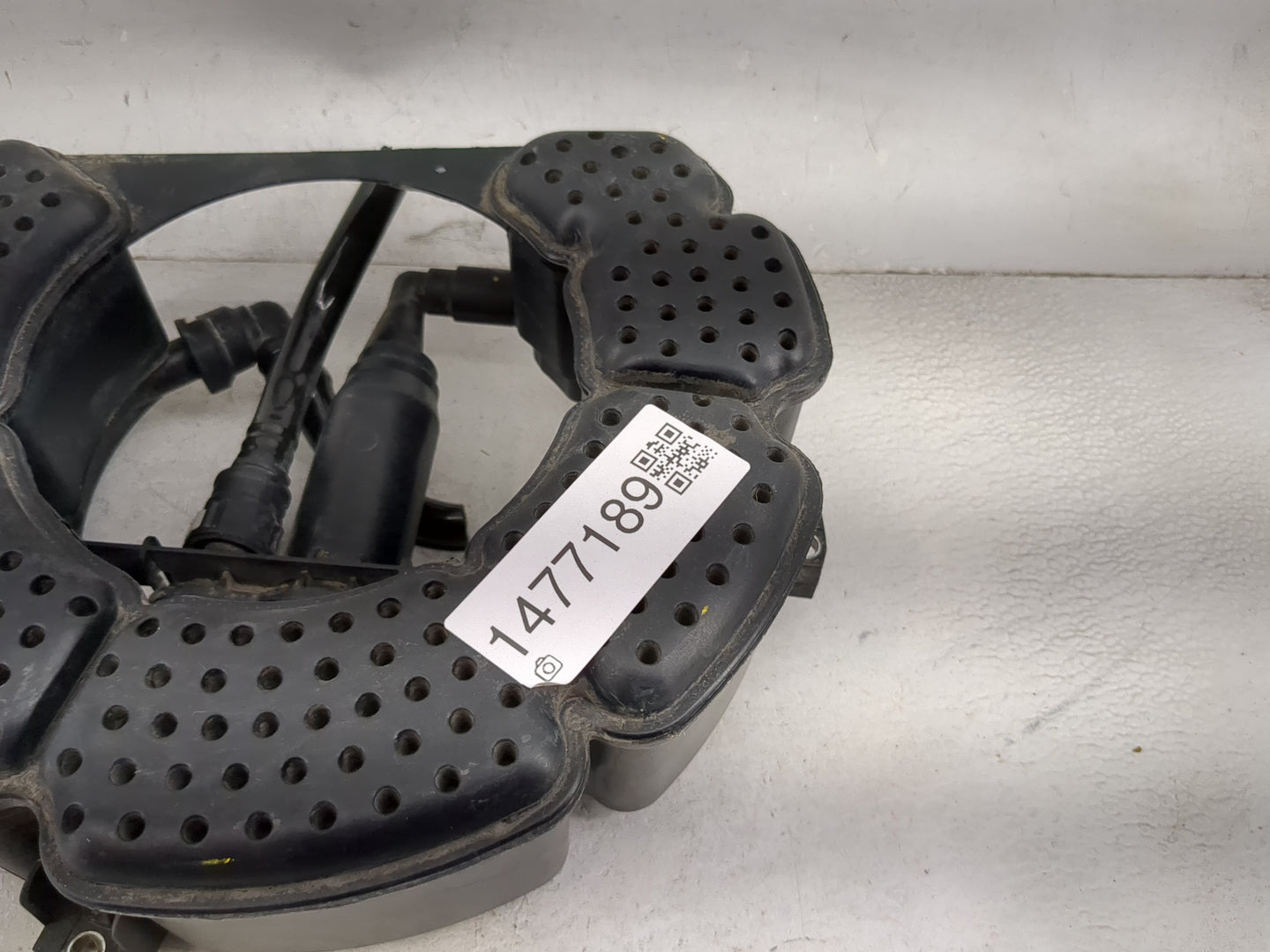 2014 Volkswagen Jetta Fuel Vapor Charcoal Canister 1477189 - Oemusedautoparts1.com