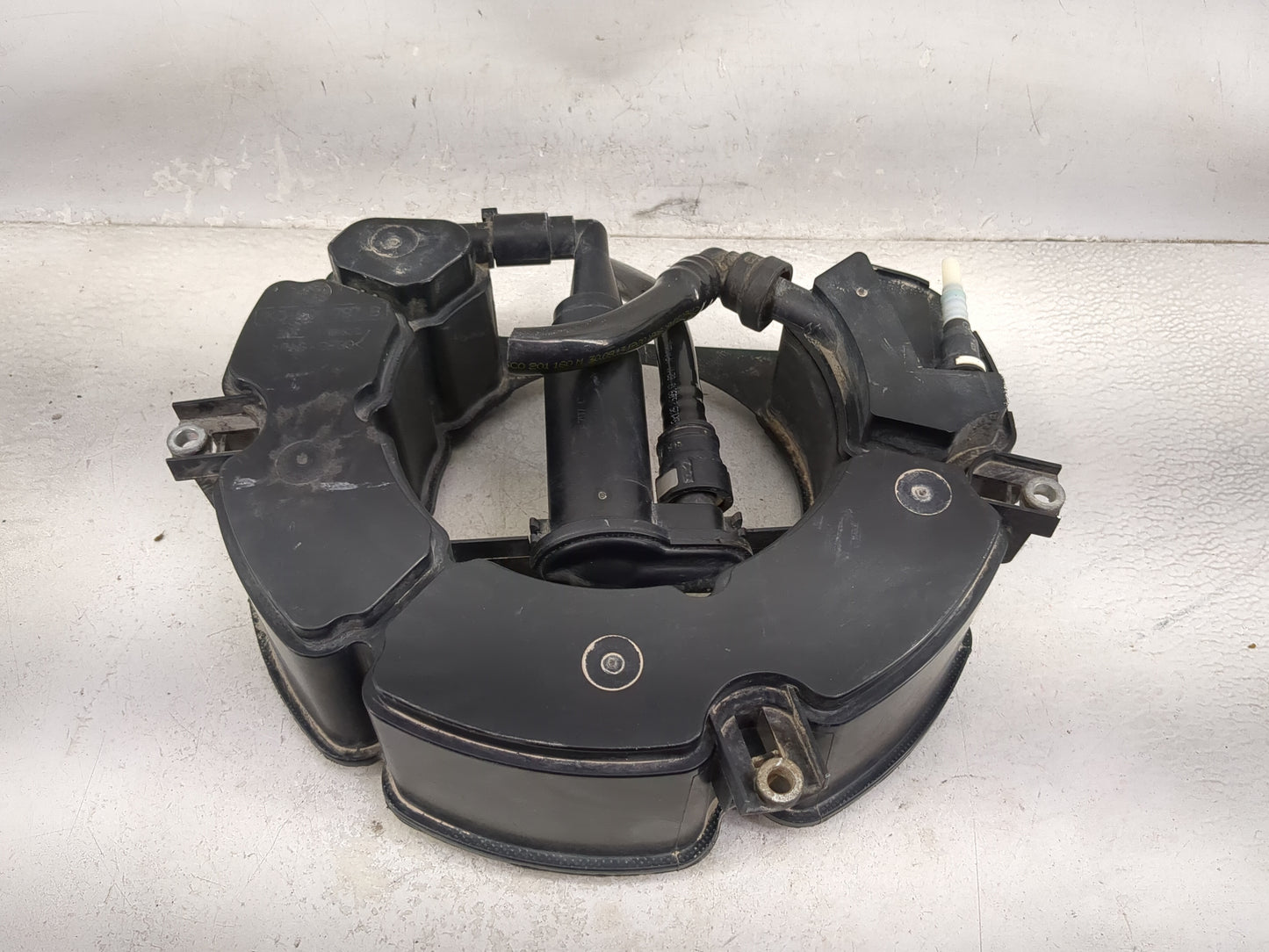 2014 Volkswagen Jetta Fuel Vapor Charcoal Canister 1477189 - Oemusedautoparts1.com