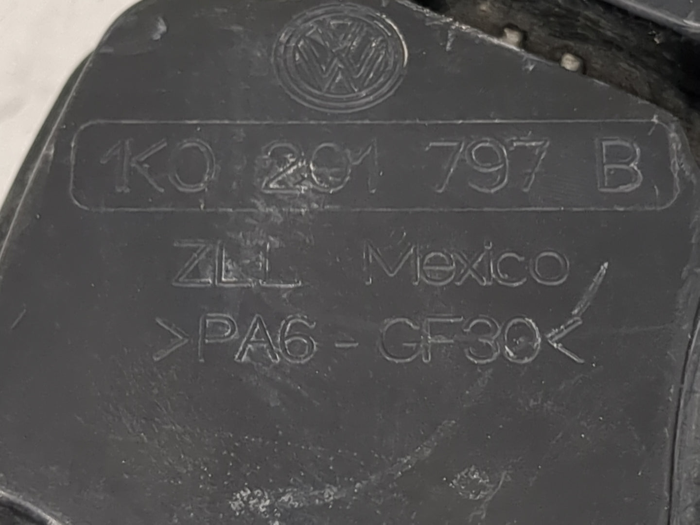 2014 Volkswagen Jetta Fuel Vapor Charcoal Canister 1477189 - Oemusedautoparts1.com