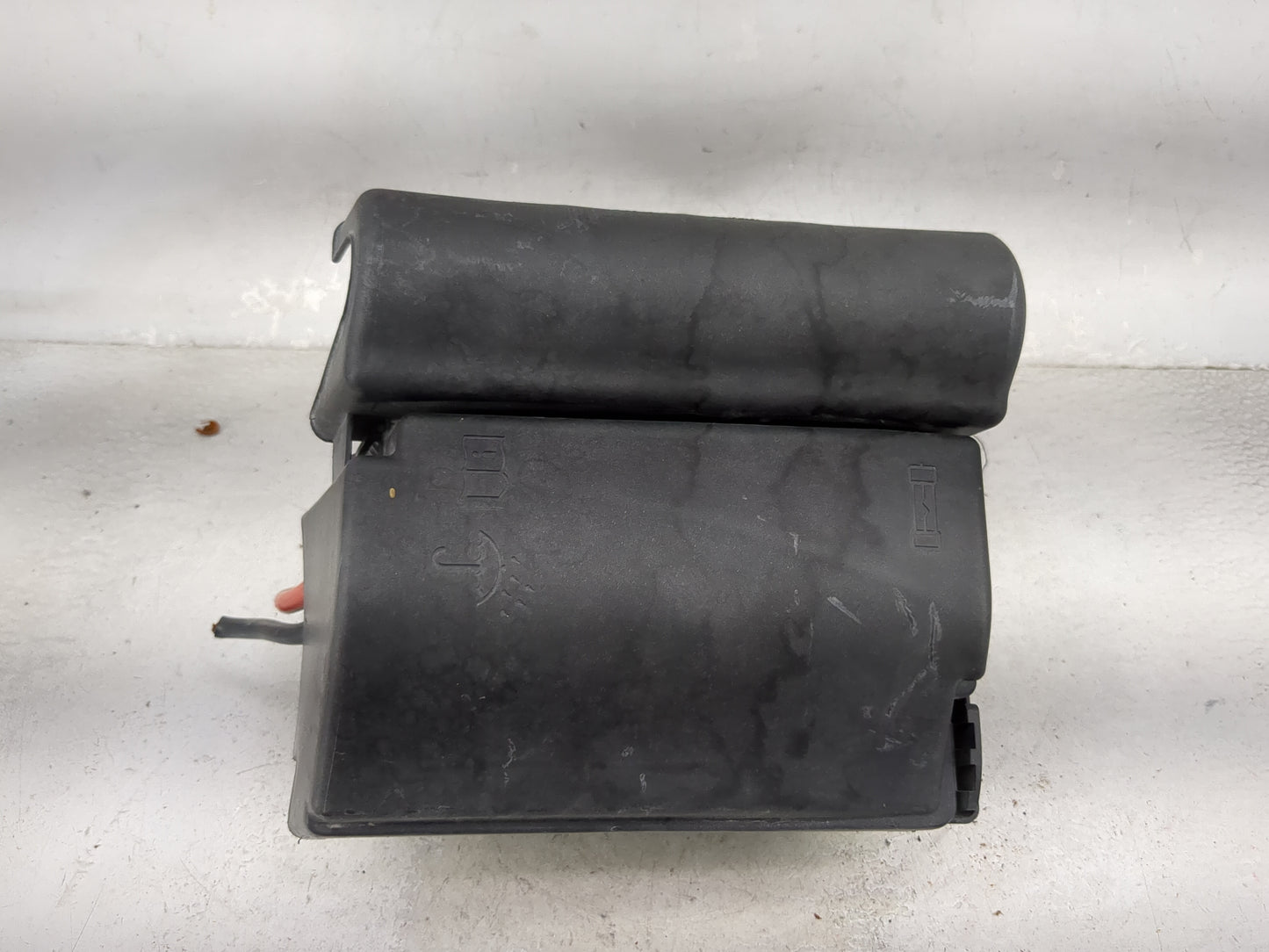 2010-2014 Volkswagen Jetta Fusebox Fuse Box Panel Relay Module P/N:5C0937132A Fits OEM Used Auto Parts - Oemusedautoparts1.c
