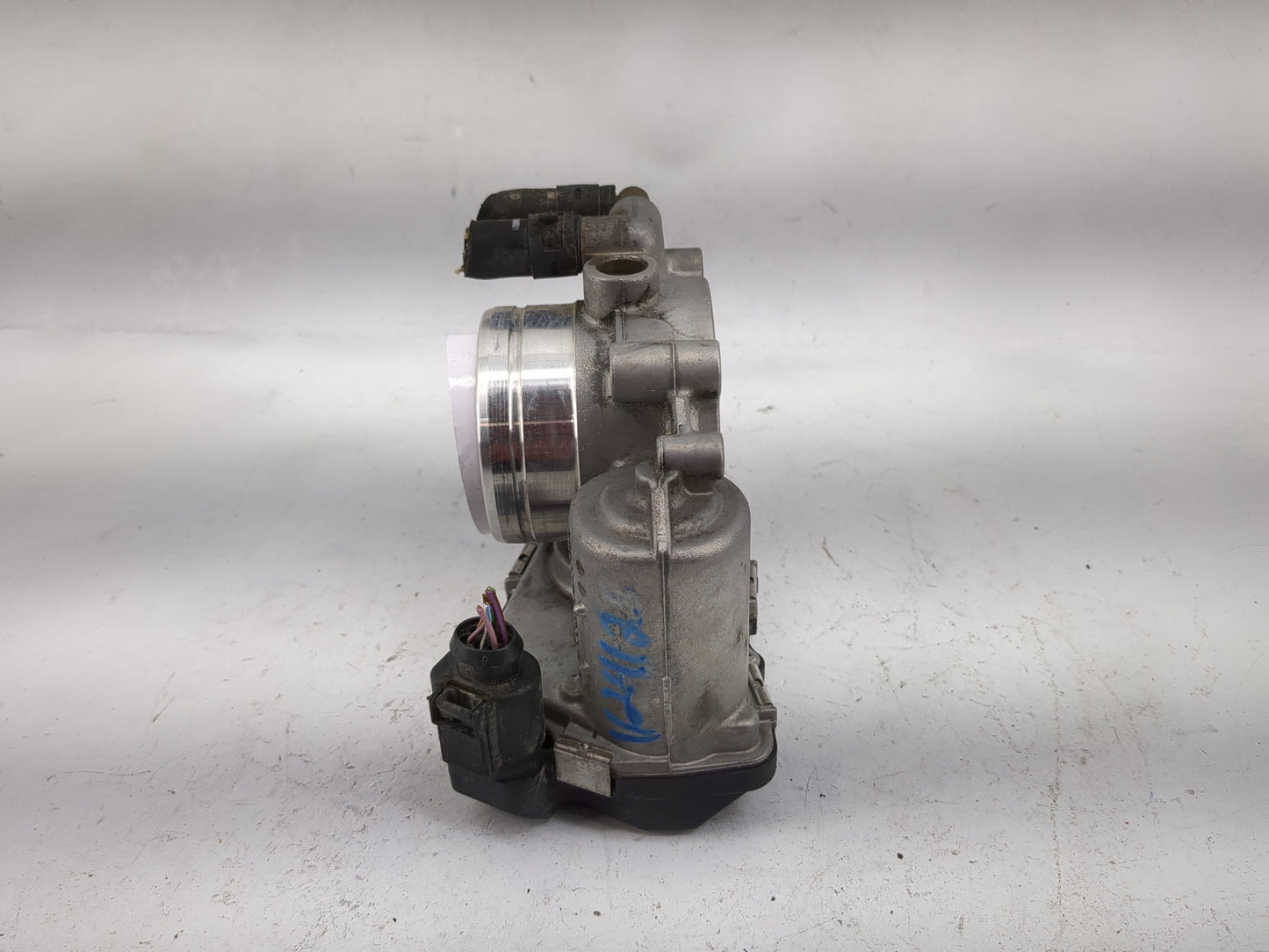 2011-2016 Volkswagen Jetta Throttle Body P/N:06G133062M A2C85018300 Fits Fits 2011 2012 2013 2014 2015 2016 OEM Used Auto Pa