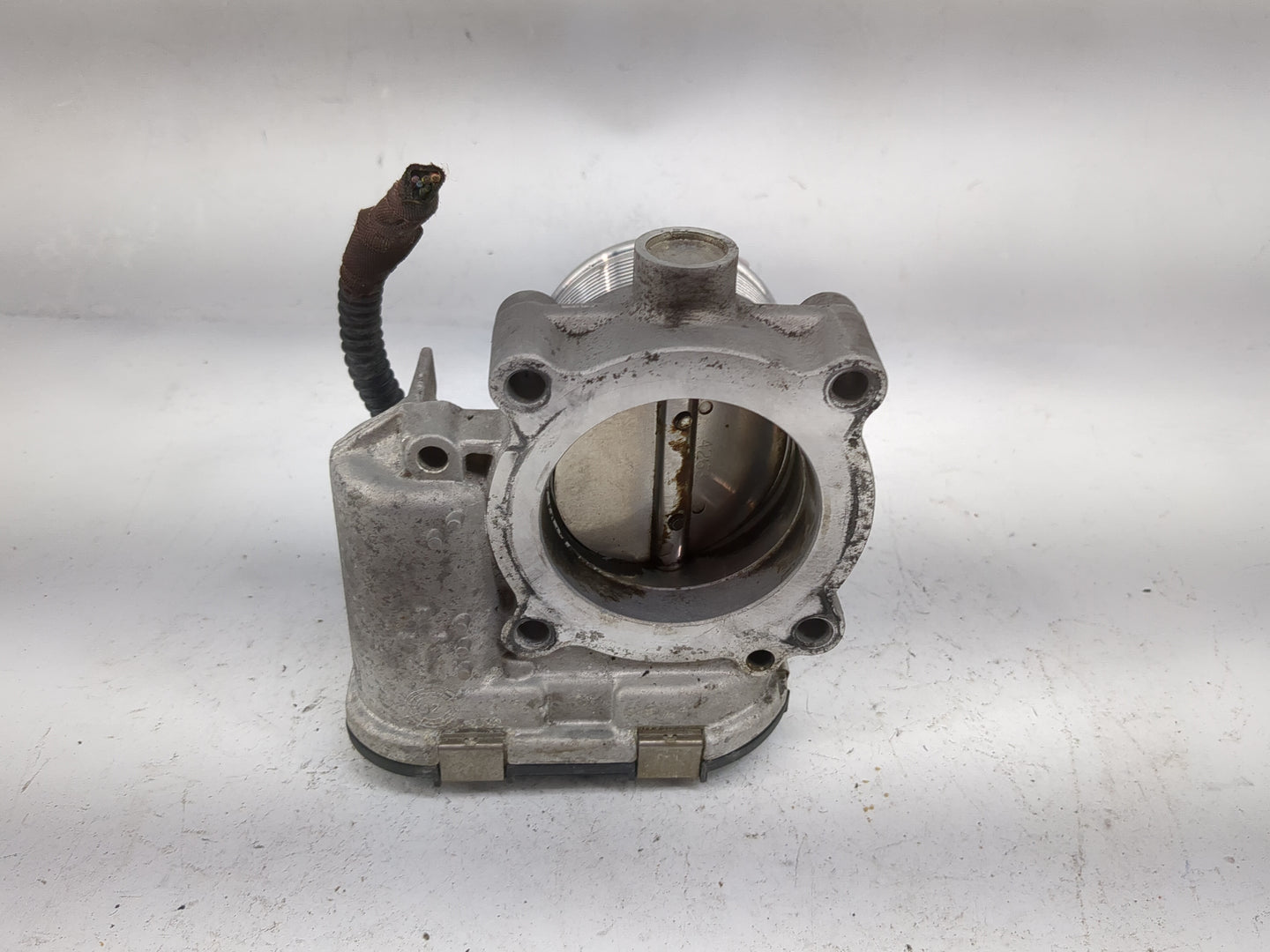 2014-2017 Volkswagen Jetta Throttle Body P/N:06K133062D 0280750588 Fits Fits 2014 2015 2016 2017 OEM Used Auto Parts - Oemus