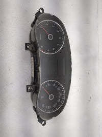 2014 Volkswagen Jetta Instrument Cluster Speedometer Gauges P/N:5C6920953B A2C53211975, A2C46450500 Miles: Fits OEM Used Aut
