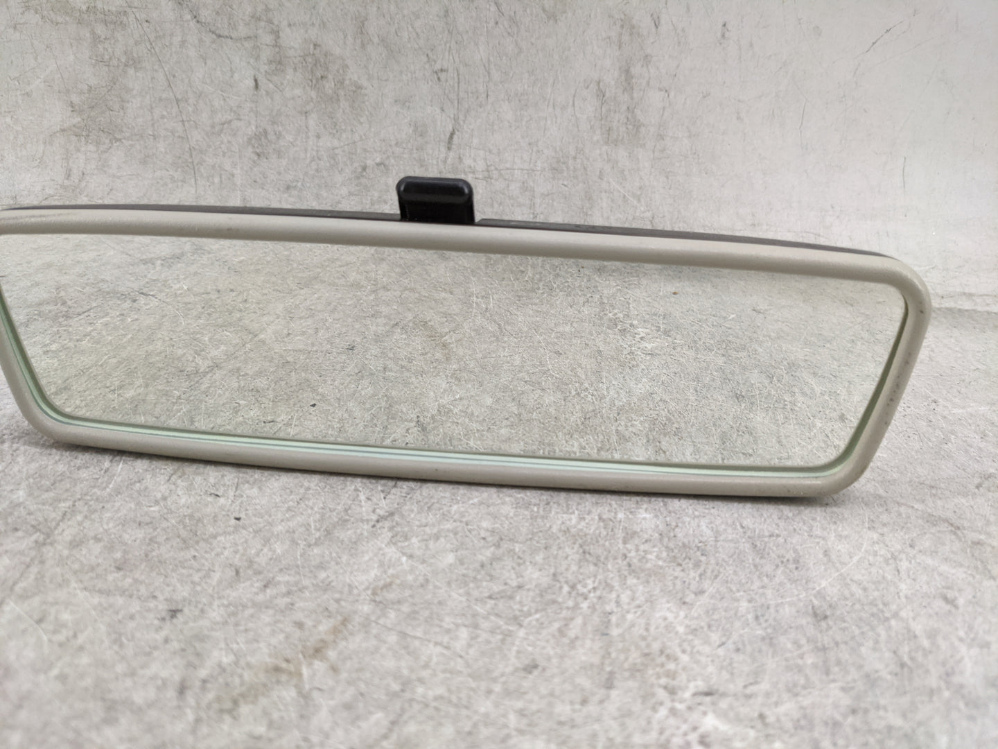 2010-2021 Volkswagen Jetta Interior Rear View Mirror Replacement OEM P/N:E9 01-4026 Fits OEM Used Auto Parts - Oemusedautopa