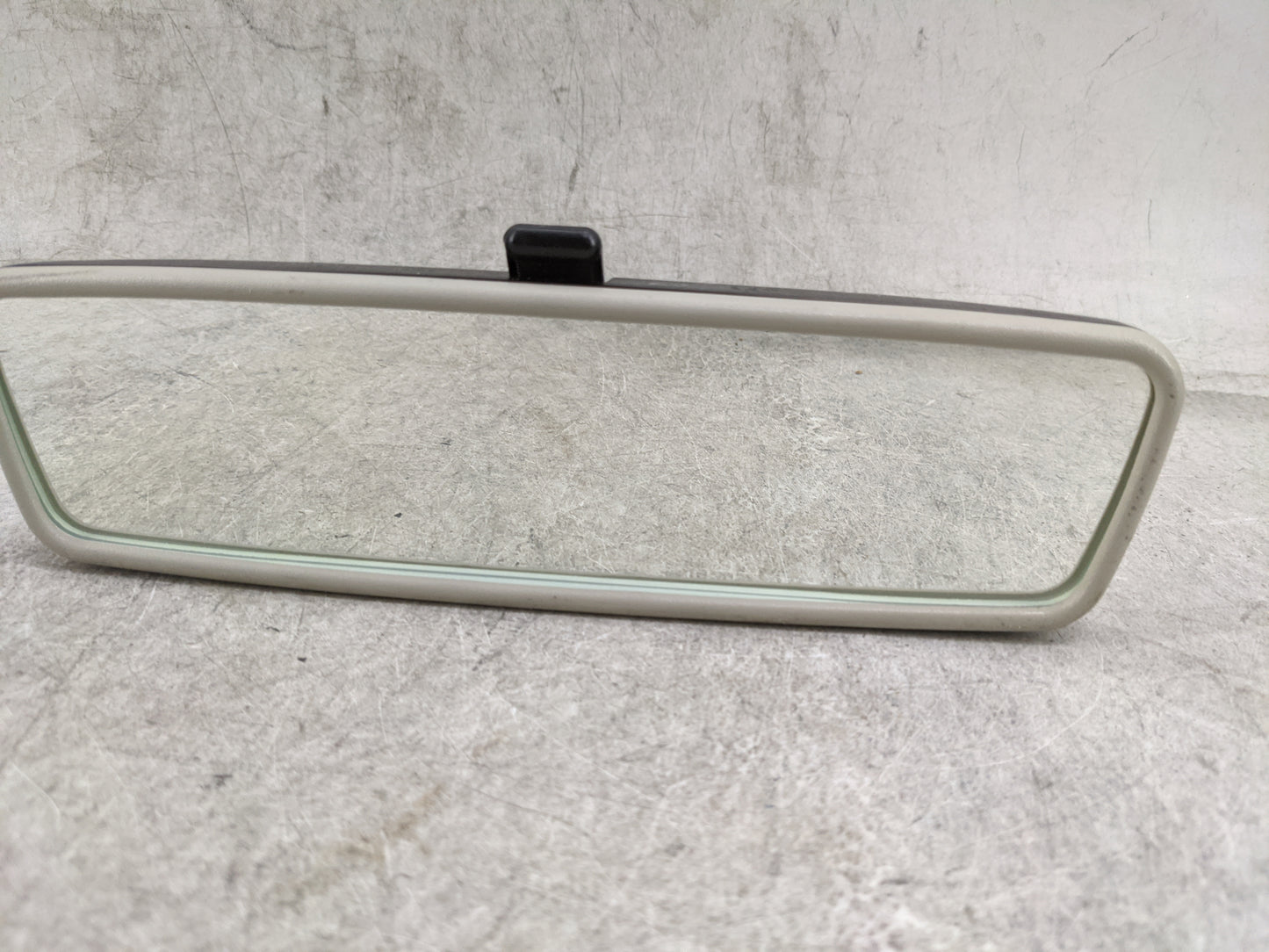 2010-2021 Volkswagen Jetta Interior Rear View Mirror Replacement OEM P/N:E9 01-4026 Fits OEM Used Auto Parts - Oemusedautopa