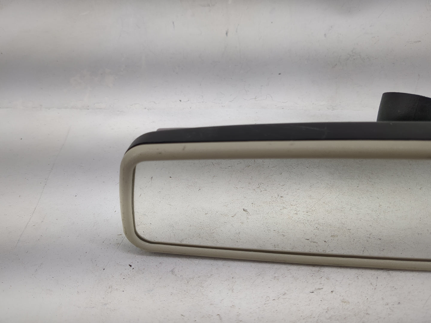 2010-2021 Volkswagen Jetta Interior Rear View Mirror Replacement OEM P/N:E9 014026 Fits OEM Used Auto Parts - Oemusedautopar